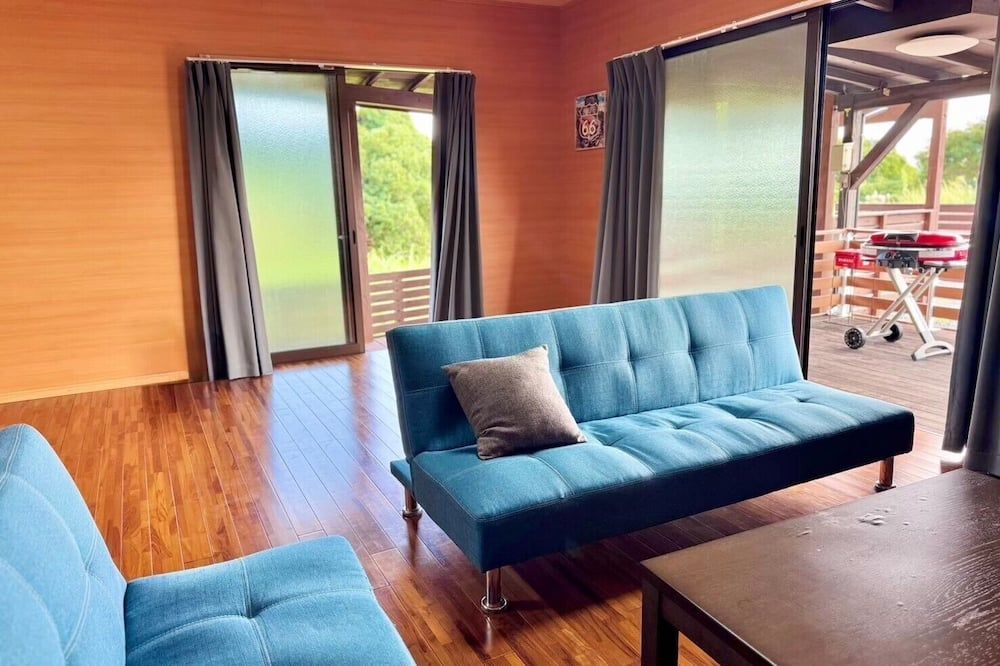 Az Hotel Amami Island - Amami - Wohnzimmer