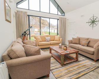 Lambs Lodge - Bamburgh - Living room