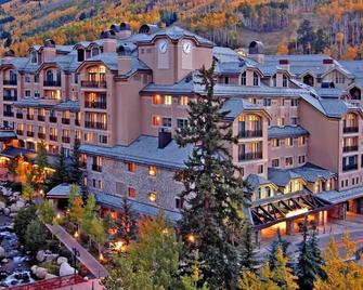 408^ One Bedroom - Ski in/out + Ski Valet, 4 Season Pool & Spa! - Beaver Creek - Edificio