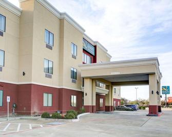 Quality Inn & Suites Bryan - Bryan - Rakennus