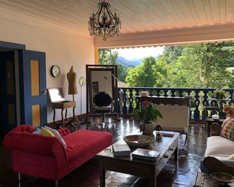 Pousada Vila Brasil - פטרופוליס - מרפסת