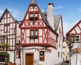 Home for 5 Persons in 1350 Year Old Mosel Town - Ediger-Eller - Building