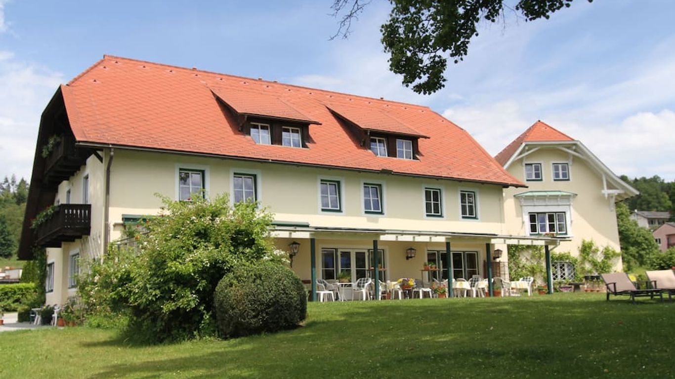 Landhaus Strussnighof