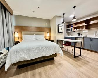 Candlewood Suites Jacksonville - Southpoint - Jacksonville - Bedroom