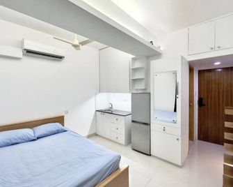 250 sq.ft 3 Studio Apartment w/ Pool & Private Sauna - Dhaka - Bedroom