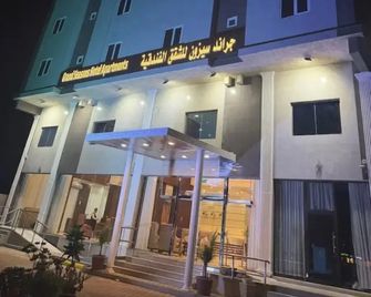 grand season - Al Khobar - Building