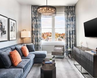 The Bristol Hotel - Bristol - Living room