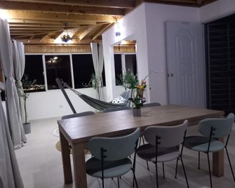 Residencial Dos Amigos - Santo Domingo Este - Salle à manger