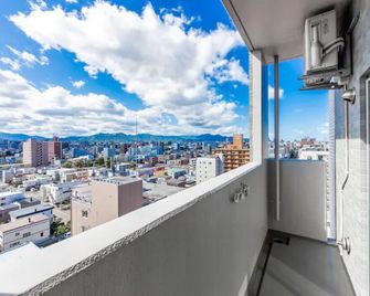 Diva - Sapporo - Balcony