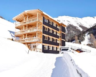 Apartment in Kals near ski resort - Kals am Großglockner - Gebäude
