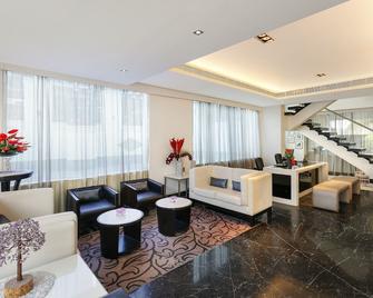 Ginger Dona Paula - Panaji - Lounge