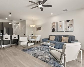 Stunning Townhome With Private Pool Games Room - Clermont - Slaapkamer