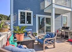 New London Hideaway Near Beaches and Local Spots! - New London - Patio