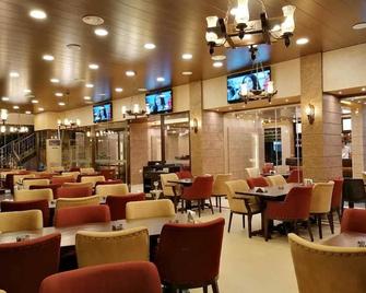 La Place Hotel - Zahle