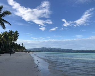 Argonauta Boracay - Boutique Hotel With Apartments And Villas - Boracay - Strand