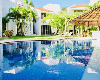 Room-deluxe Comfort Balcony Room With Sw - Playa del Carmen - Uima-allas