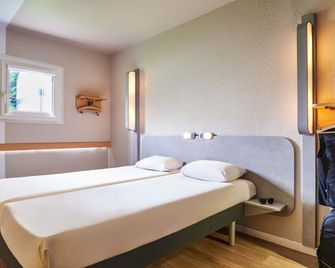 Ibis Budget Versailles Château Saint Cyr - Saint-Cyr-l'École - Chambre