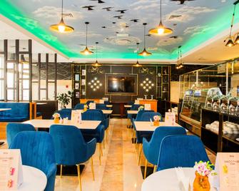 The Saj Hotel - Ajman - Restaurant
