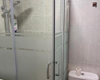 Hostal Avenida - Benavente - Ванна кімната
