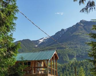 Noah's Ark Resort - Revelstoke