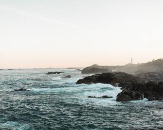 Peck's Housekeeping Cottages - Louisbourg