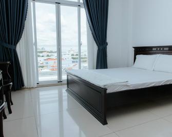Khach San Viet Nghia - Soc Trang - Bedroom