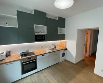 Ruhiges & Neues Zuhause in München Haidhausen - Munchen - Dapur