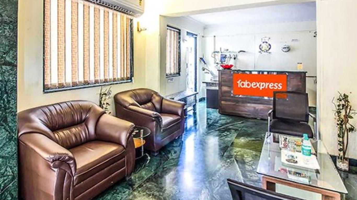 Fabhotel East Field Homes - Nr Airport Road