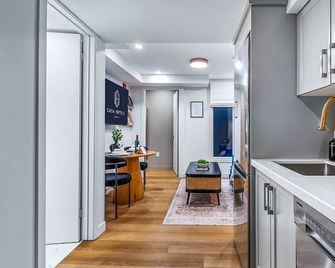 The McCaul by Casa Hotels - Group Suite Chinatown - Toronto