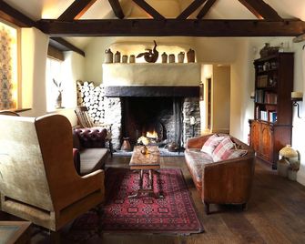 The Feathered Nest Inn - Fifield - סלון