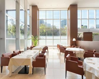 Oriental Hotel Hiroshima - Hiroshima - Restoran