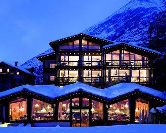 Wellness spa Pirmin Zurbriggen - Saas-Almagell - Building