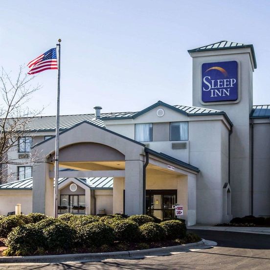 Sleep Inn Wilmington near University image 1