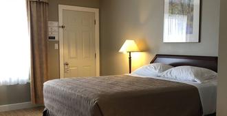 Royalty Maples Cottages and Motel - Charlottetown - Phòng ngủ