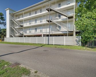 Relaxing Biloxi Vacation Rental Condo Near Beach! - Biloxi - Budynek