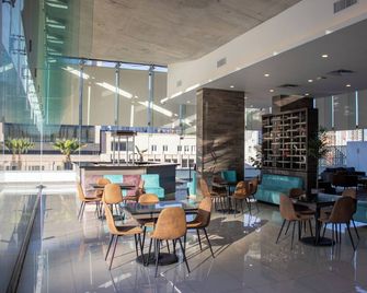 Hotel Kavia Monterrey - Monterrey