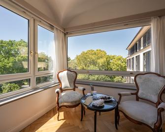 Grand Hotel Cocumella - Sorrento - Balcony