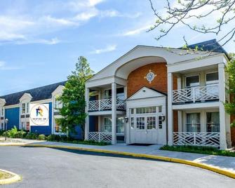 Radford Inn - Radford