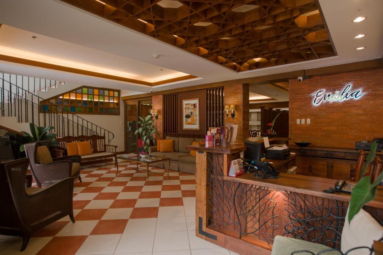 Hotel Emilia thumbnail 3