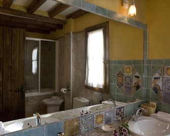 Hotel Rural La Data - Gallegos - Baño