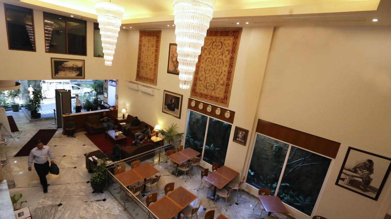Embassy Inn