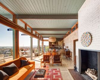 Views! Views! Views! 4 Master Suites 5 Star Architectural Designer With Spa - سان دييغو - غرفة معيشة