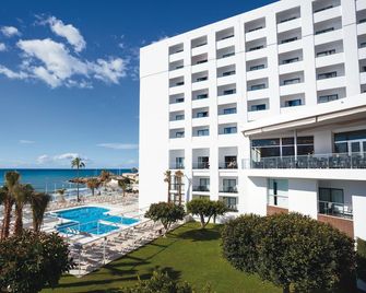 Hotel Riu Monica - Nerja - Piscină