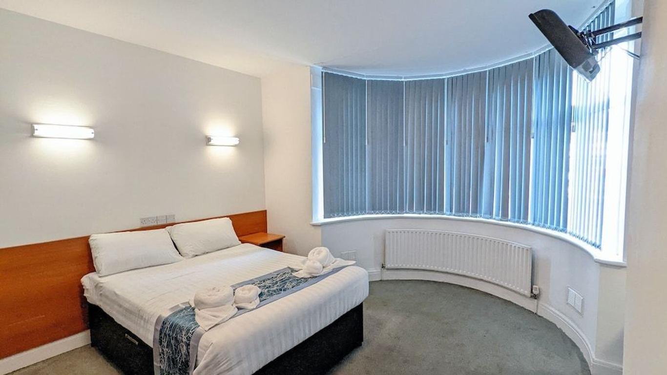 Heathrow Lodge Ltd