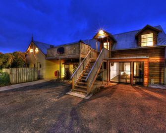 Stanley Seaview Inn - Stanley - Будівля