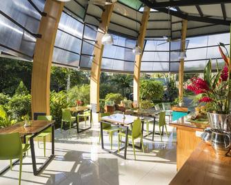 Yaba Chigui Lodge - Ojochal - Restaurante