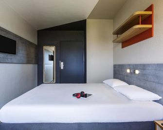 ibis budget Paris Porte d'Italie Ouest - Ле-Кремлен-Бісетр - Спальня
