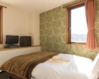 Business Hotel Sansei - Saiki - Bedroom