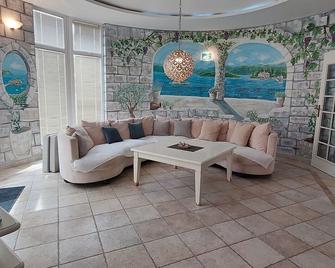 Spa Resort Becici - Budva - Sala de estar