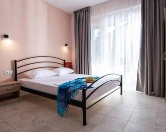 Persefoni Rooms Apartments & Mezonetes - Toroni - Bedroom